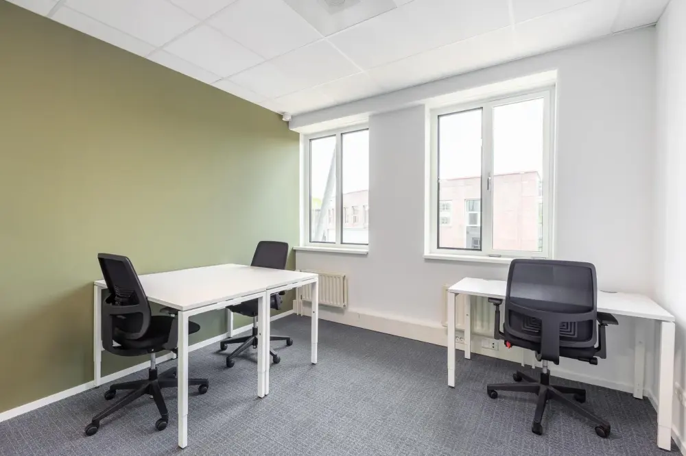 Regus FUKUOKA, Tenjin Minami, Private office 3 people, Fukuoka