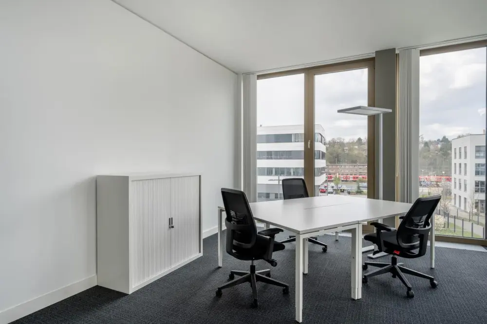 Regus HIROSHIMA, Ekimae, Private office 3 people, Hiroshima