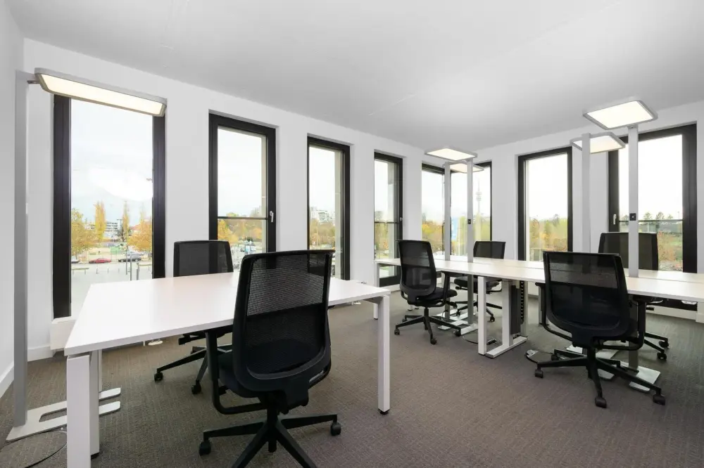 Regus IL, Romeoville - Windham Pkwy, Private office 6 people, Romeoville, IL