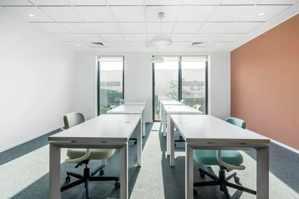 Spaces HAMBURG, Spaces Kallmorgen Tower, Private office 6 people, Hamburg