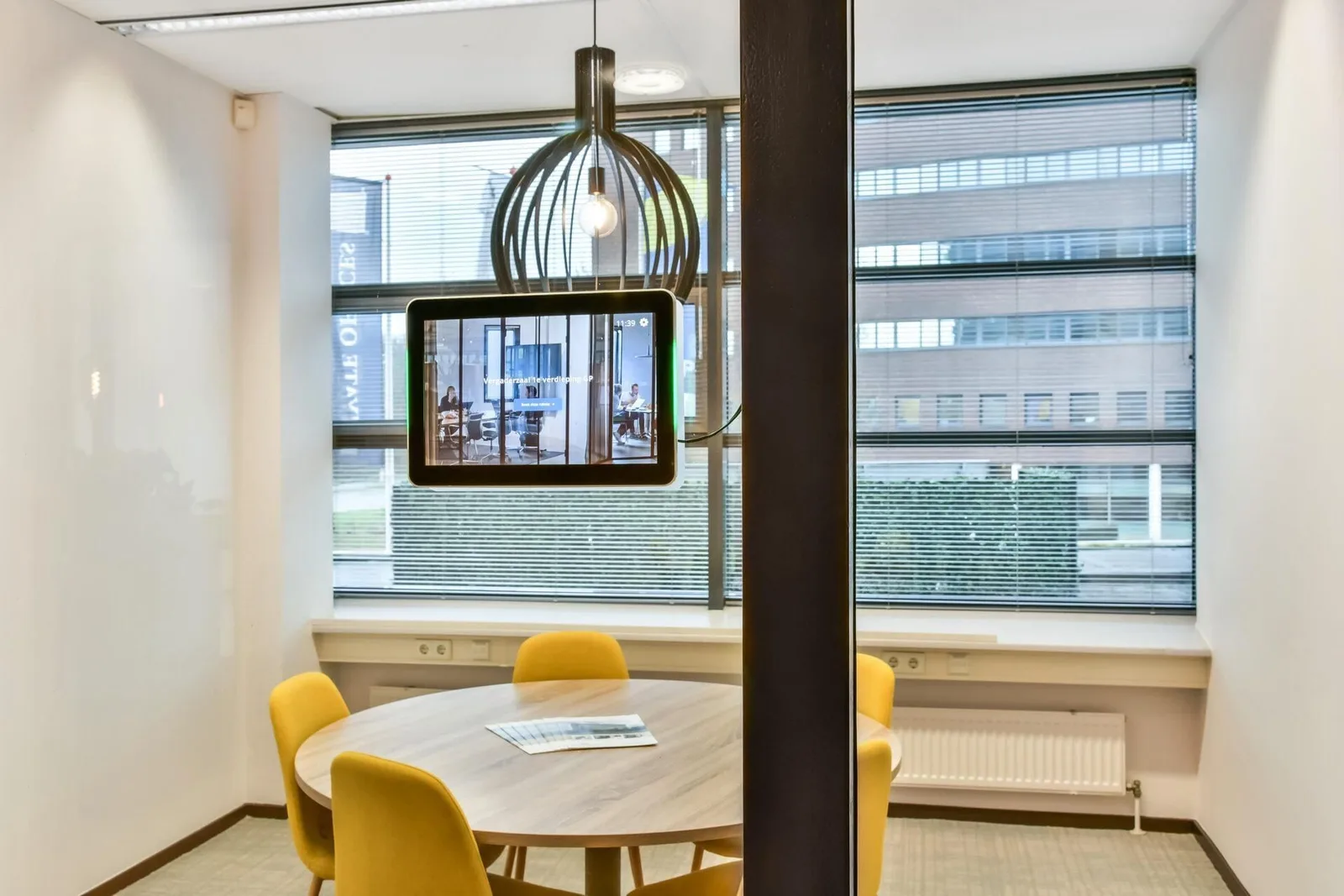 Private Offices Arnhem, Salle de réunion 4 personnes, Arnhem