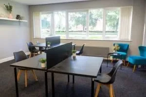 Quintessential Offices - The Grove House, Bureau privatif 4 postes, Coatbridge