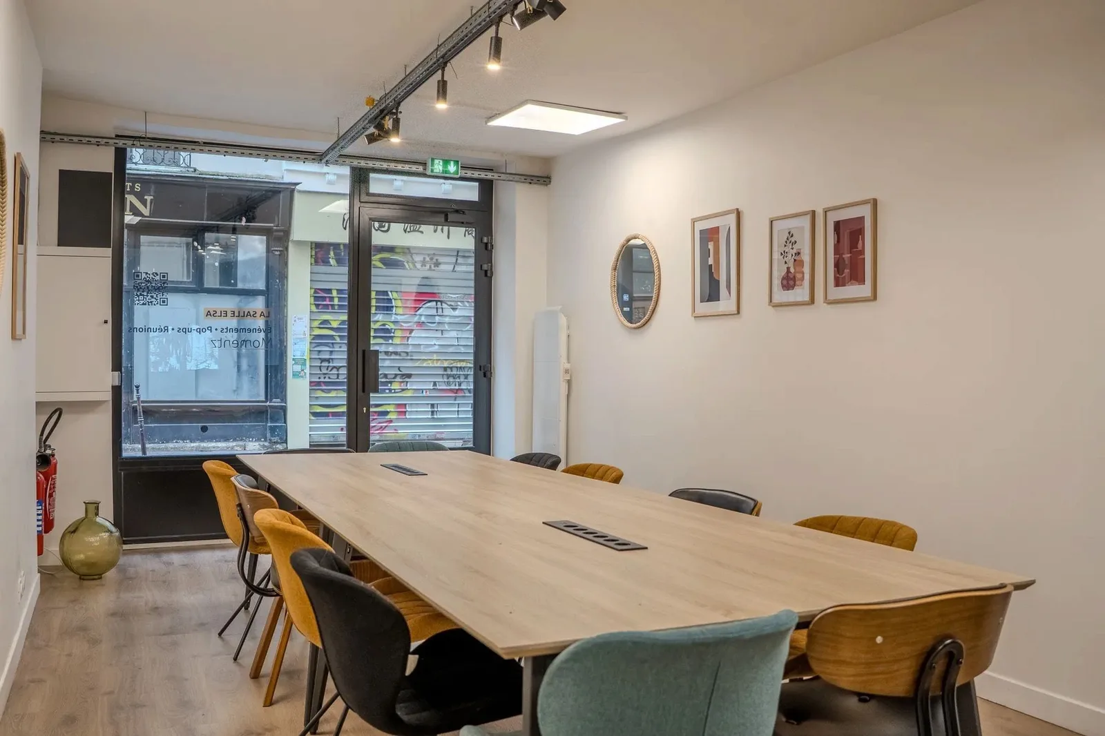 QWarter 38 Montmorency, Salle de réunion 10 personnes, Paris 3e