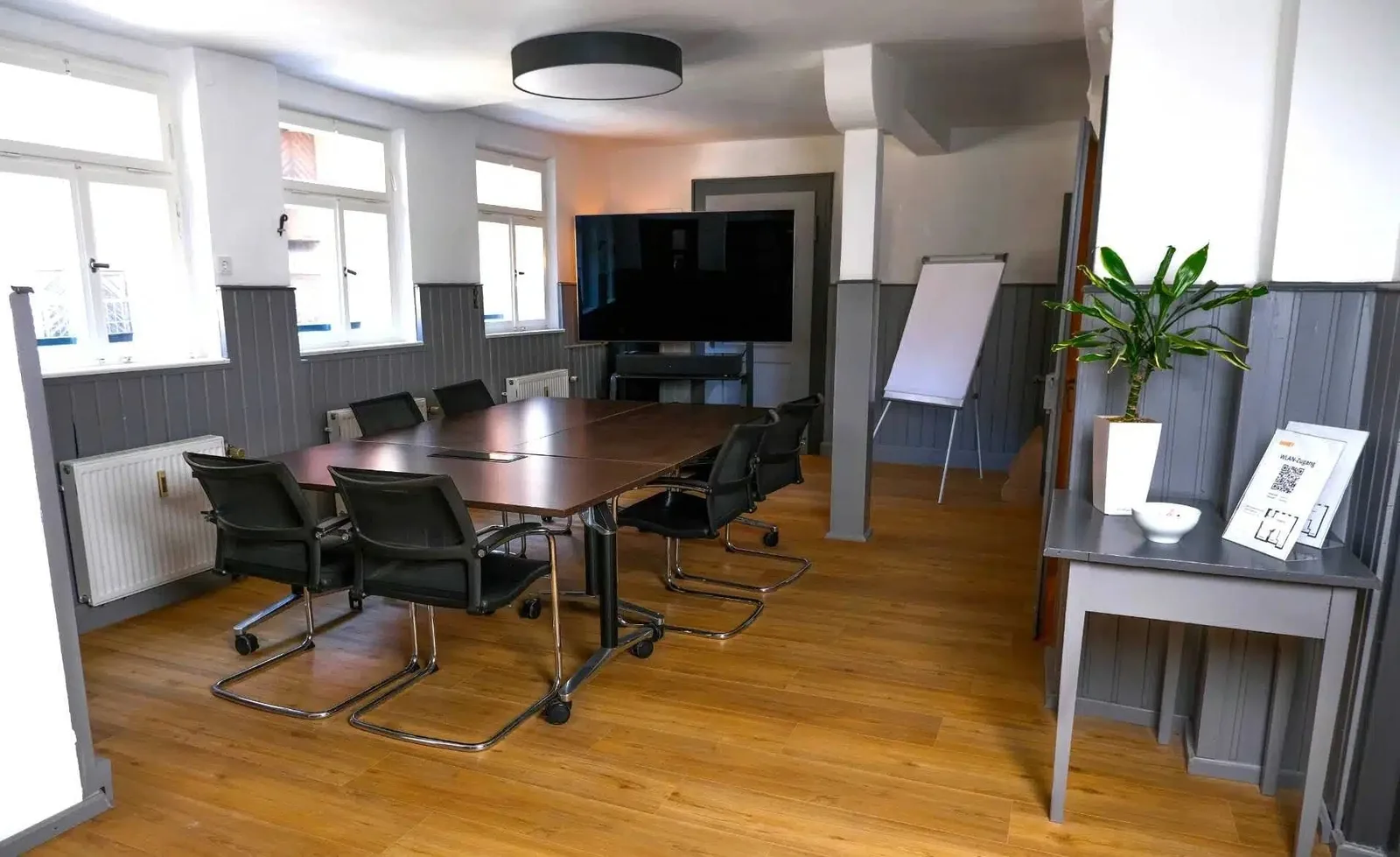 Raum18 Fürth, Besprechungsraum für 6 Personen, Fürth