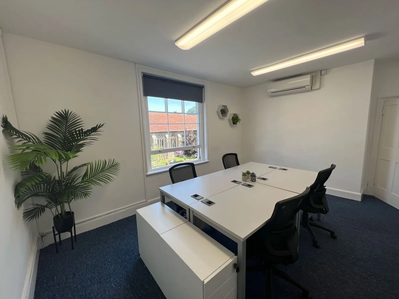 The Ready Office Company, Private office, 4 desks, Maldon