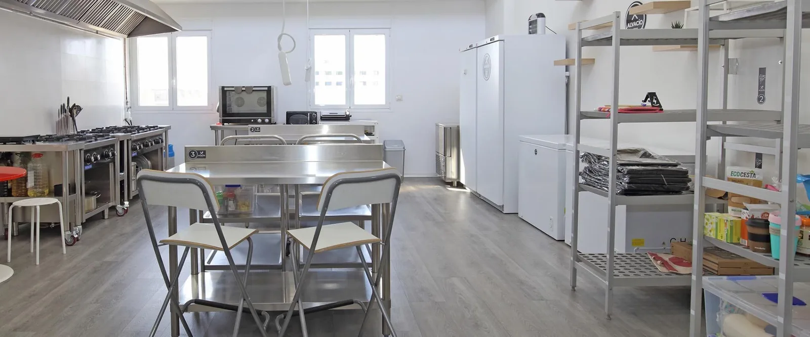 Renta 92, Kitchen, Madrid