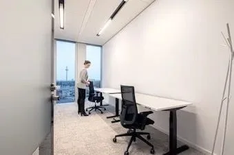 Rivvers Frankfurt Hauptbahnhof, Private office, 2 desks, Frankfurt am Main