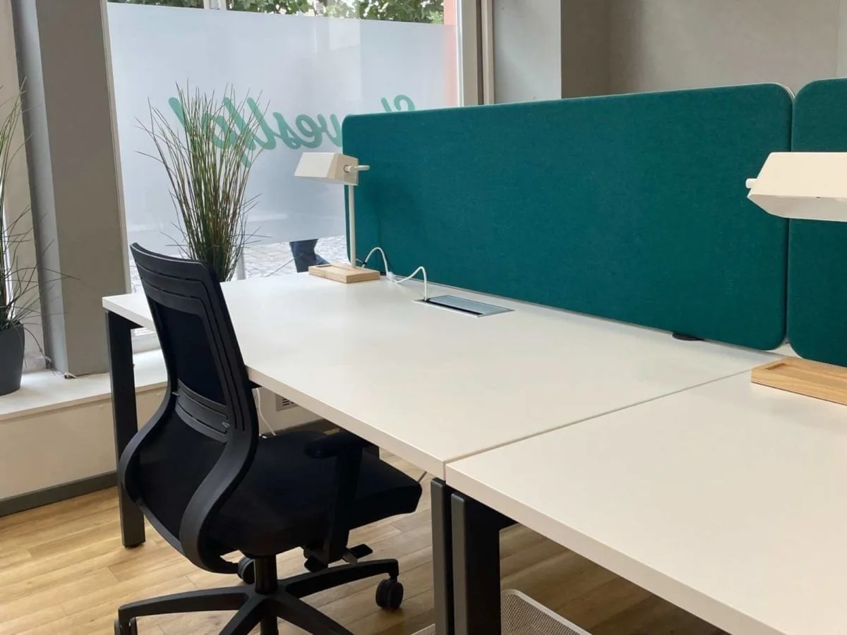 Rivvers Lich, Open-plan office, Lich