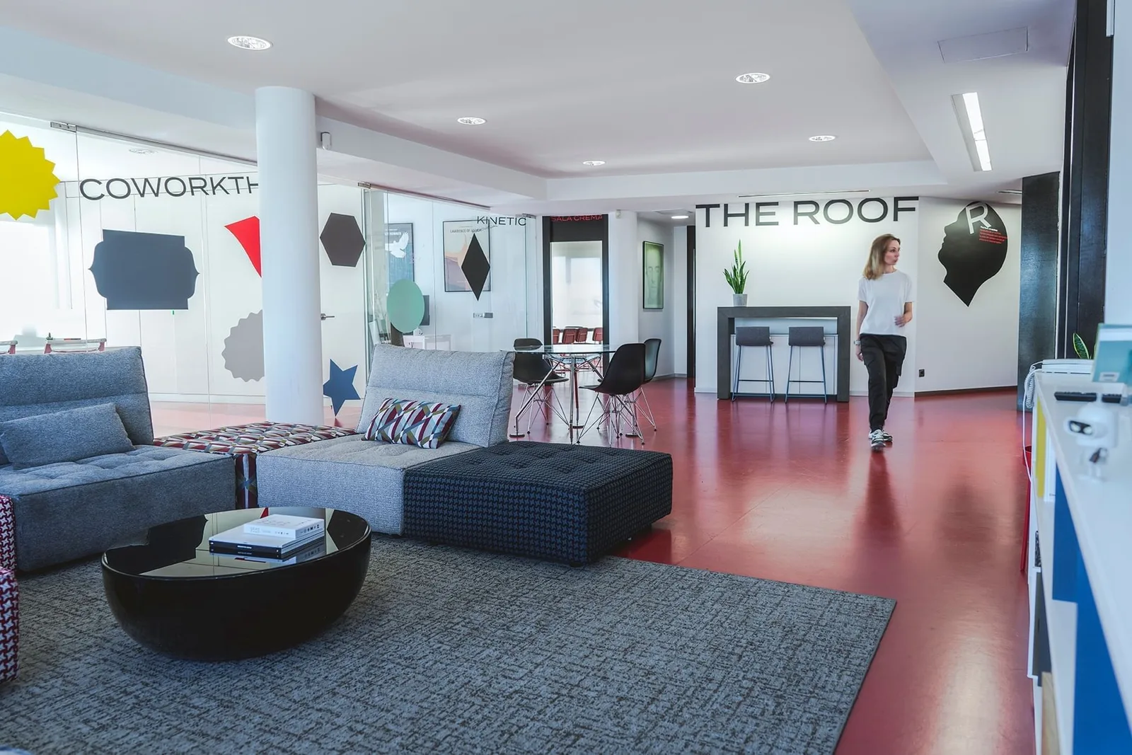 The Roof Space, Lounge, Espinardo
