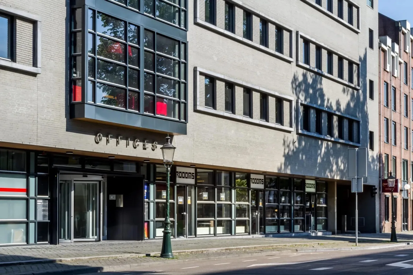 ROOOMS Maastricht, Gevel van het gebouw, Maastricht