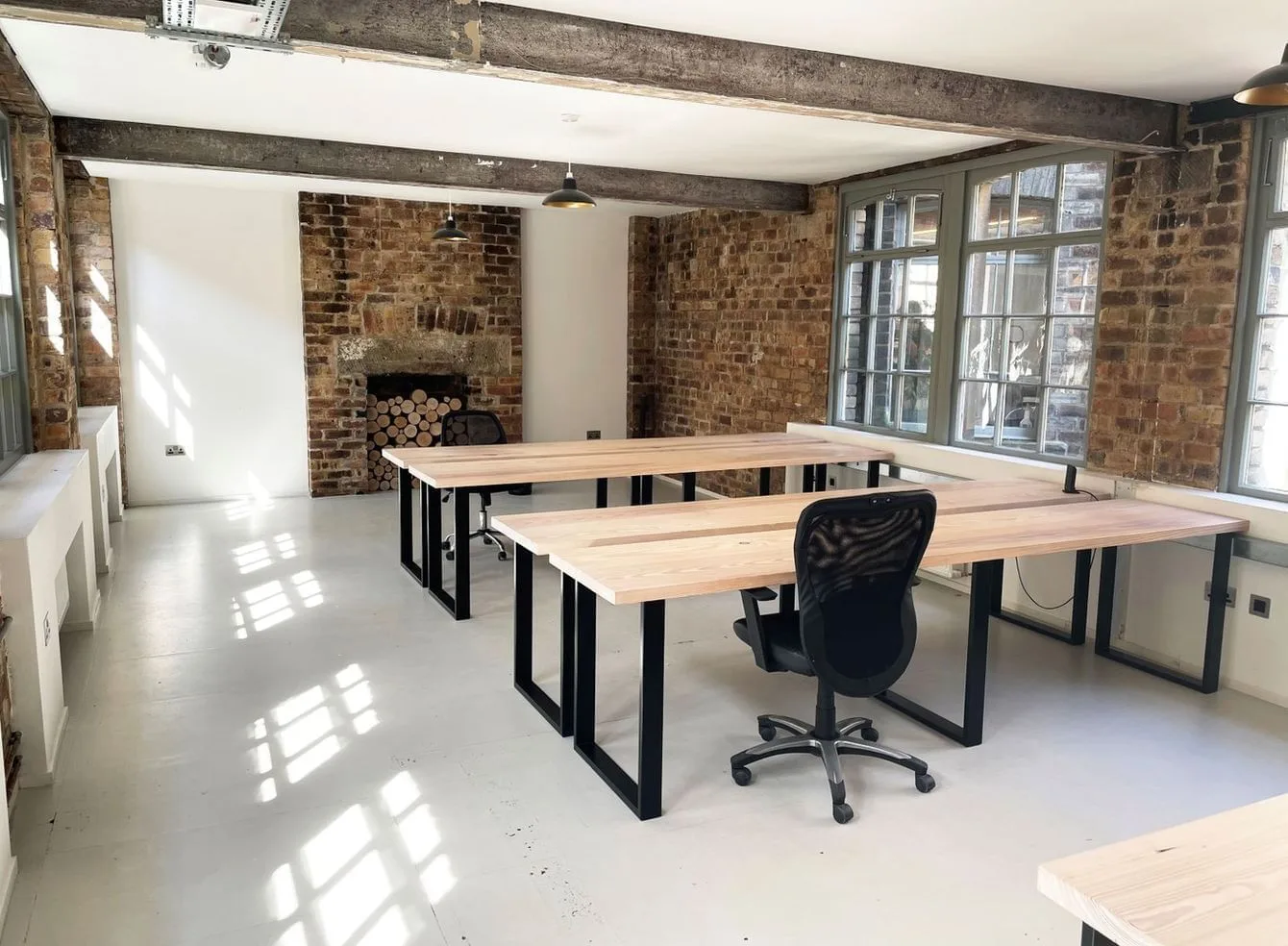 Round The World Studios, Open-plan office, Edinburgh
