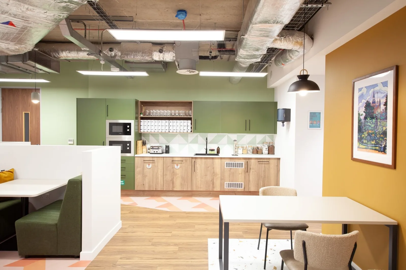 Runway East Bloomsbury, Kitchen, London