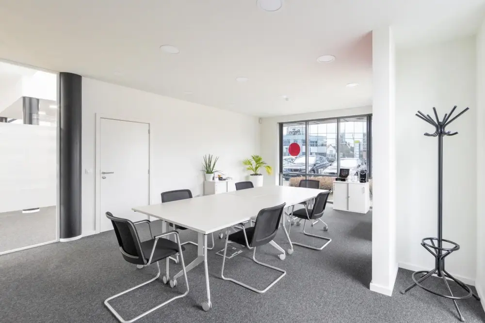 Regus Modi'in, Dam HaMacbim Street, Salle de réunion CM 208, Modi'in-Maccabim-Re'ut