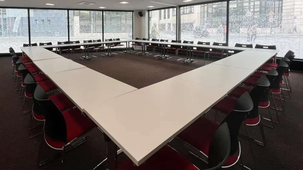 Espace GERESO, La Salle de Séminaire, Paris 14e