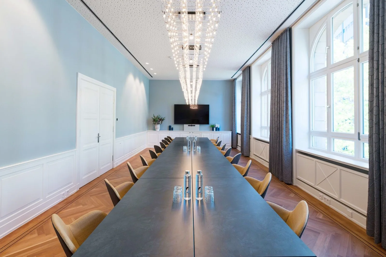 Satellite Office Frankfurt Villa Sander, Besprechungsraum für 18 Personen, Frankfurt am Main