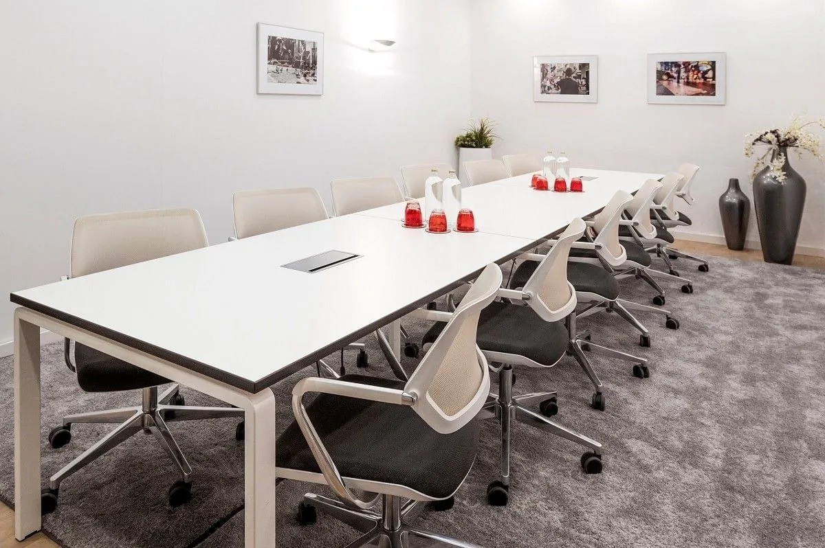 Satellite Office Munich - Alte Hopfenpost, Besprechungsraum für 14 Personen, München