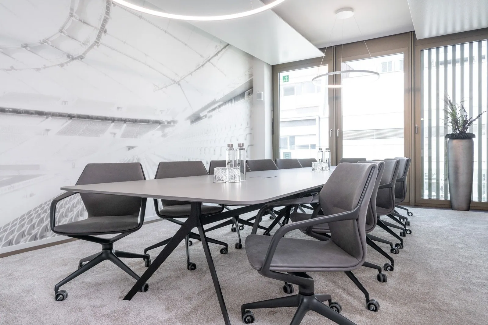 Satellite Office Stuttgart - K35, Besprechungsraum für 12 Personen, Stuttgart