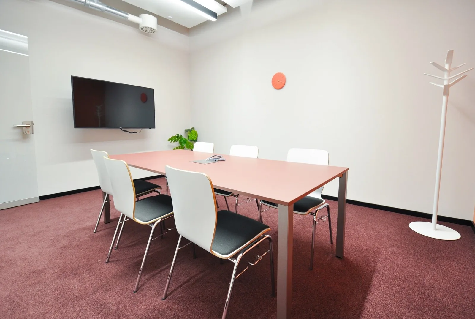 Scaling Spaces - Cuvry Campus, Meeting room for 6 people, Berlin