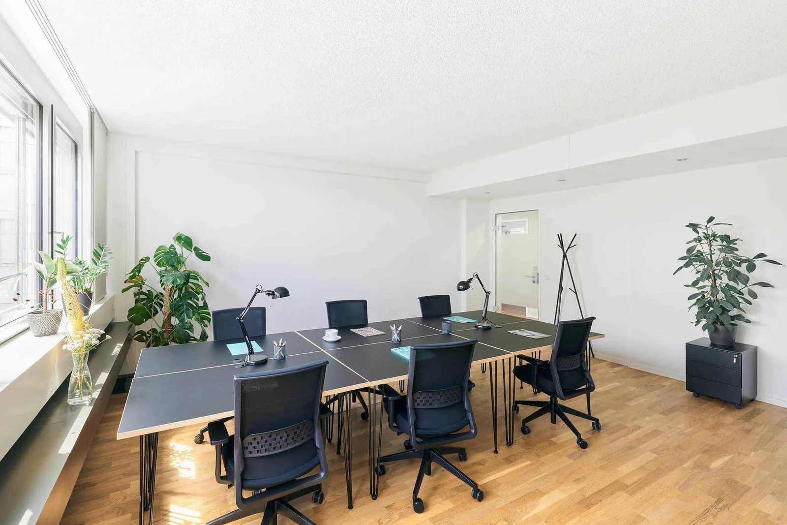 Scaling Spaces - Kustermannpark, Privatbüro mit 6 Arbeitsplätzen, München