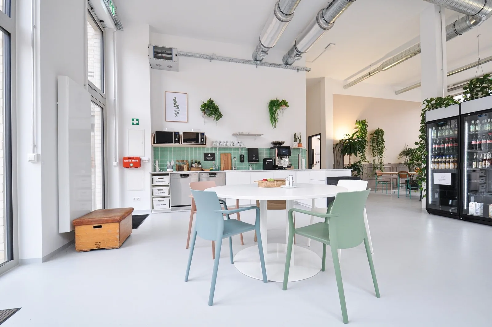 Scaling Spaces - Willner Brauerei, Cafeteria, Berlin