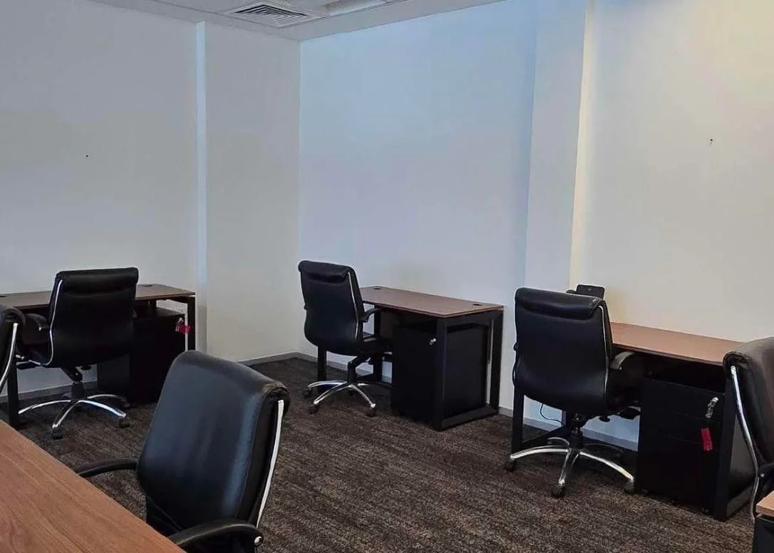 Servcorp Almas Tower, Private office, 5 desks, Media City, Dubai,