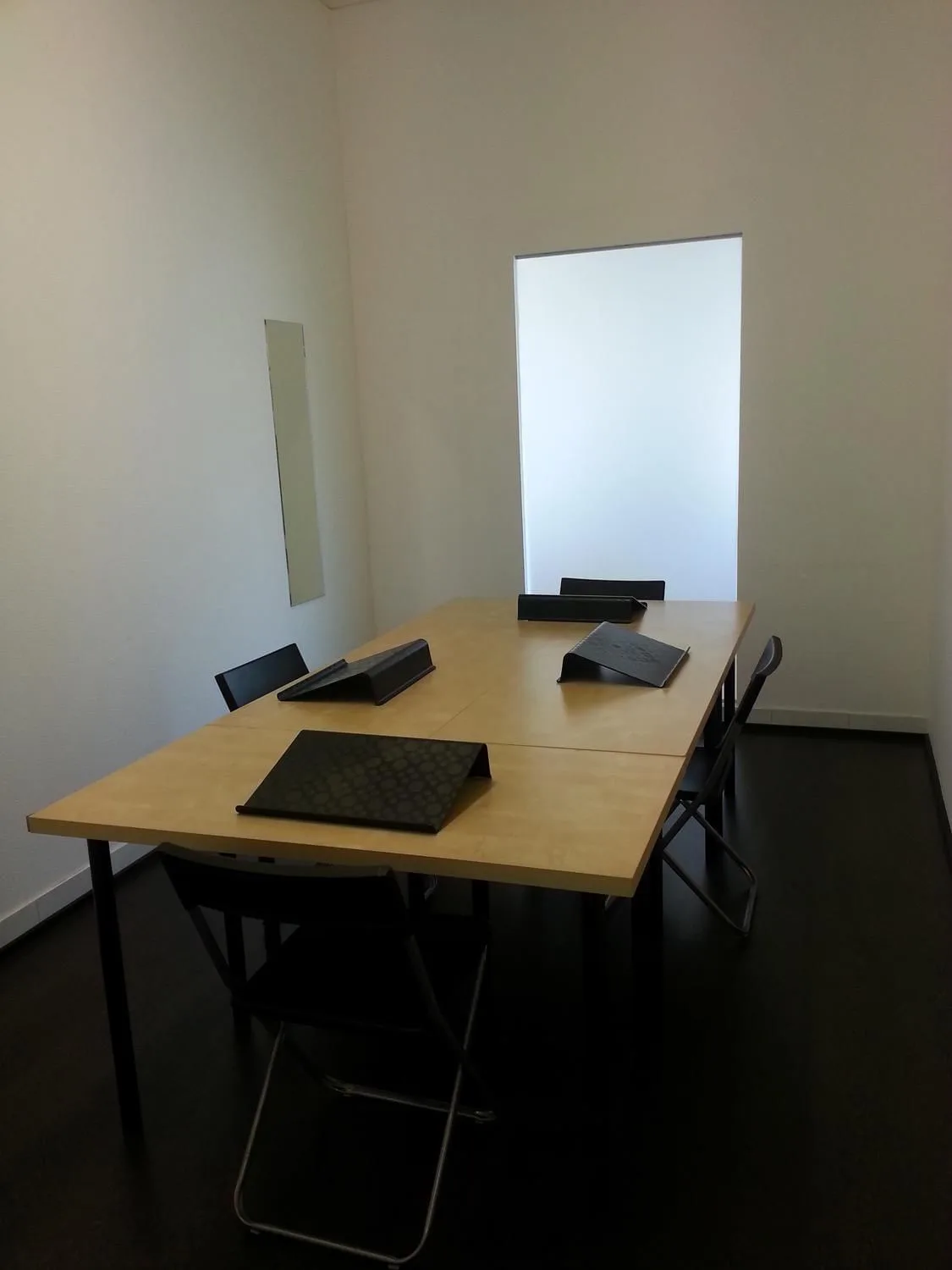 Set Business Center Arrentela, Meeting room for 6 people, Arrentela
