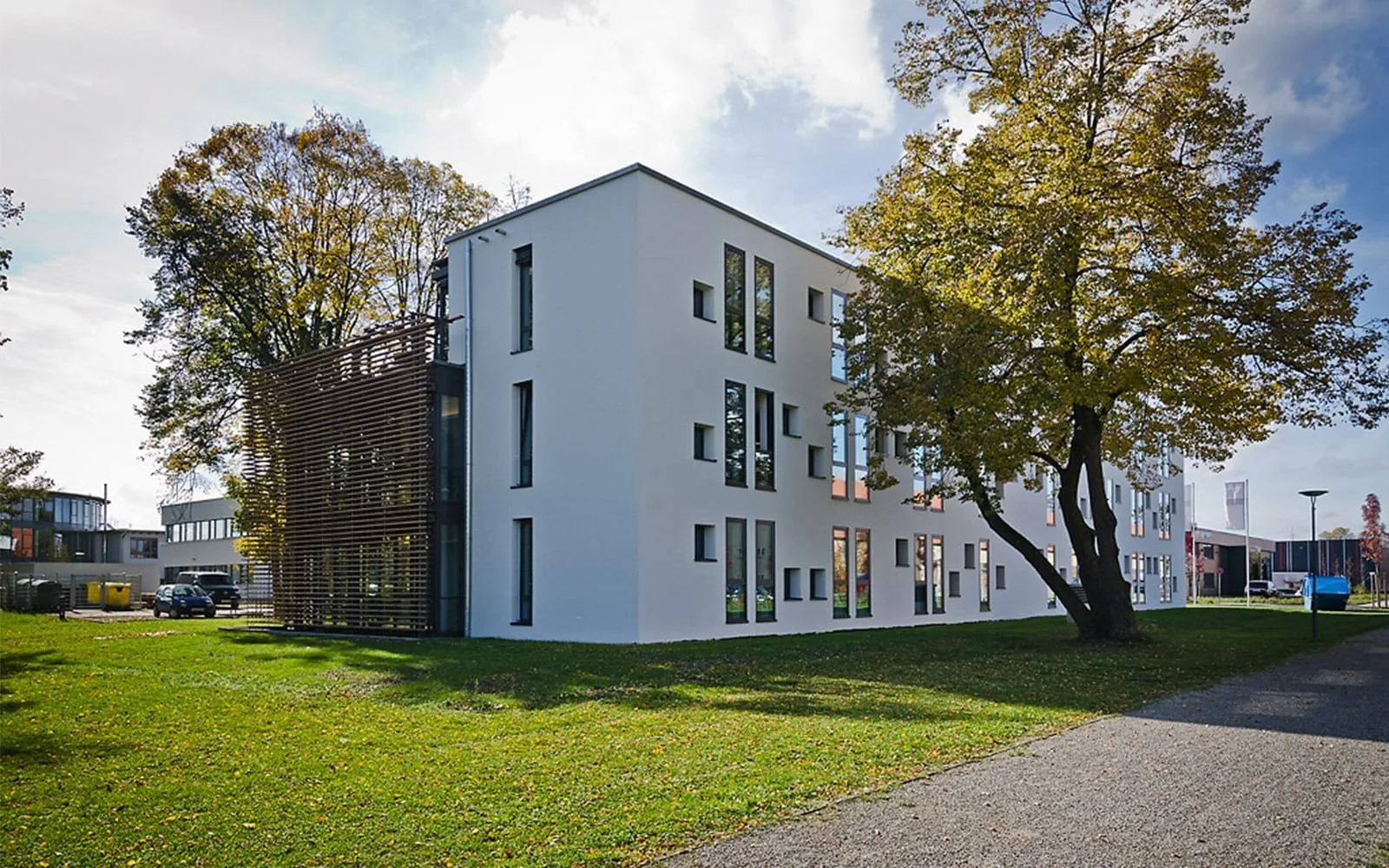 Sheridan Management Center, Building facade, Augsburg