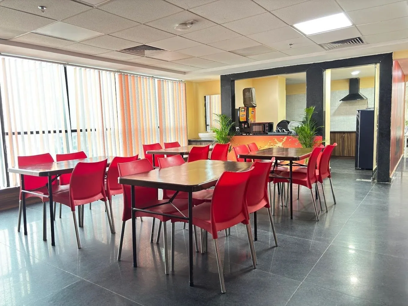 Showffice Lucknow, Cafeteria, Lucknow