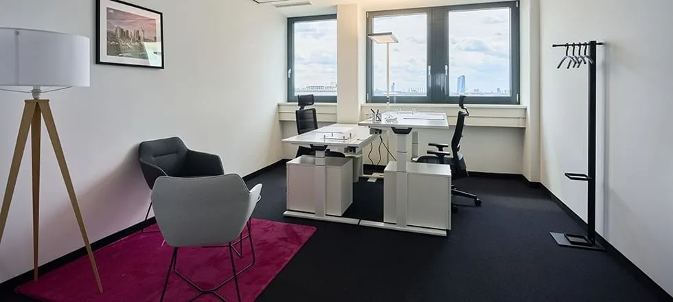 Sirius Office Center Frankfurt Eastside, Privatbüro mit 2 Arbeitsplätzen, Frankfurt am Main