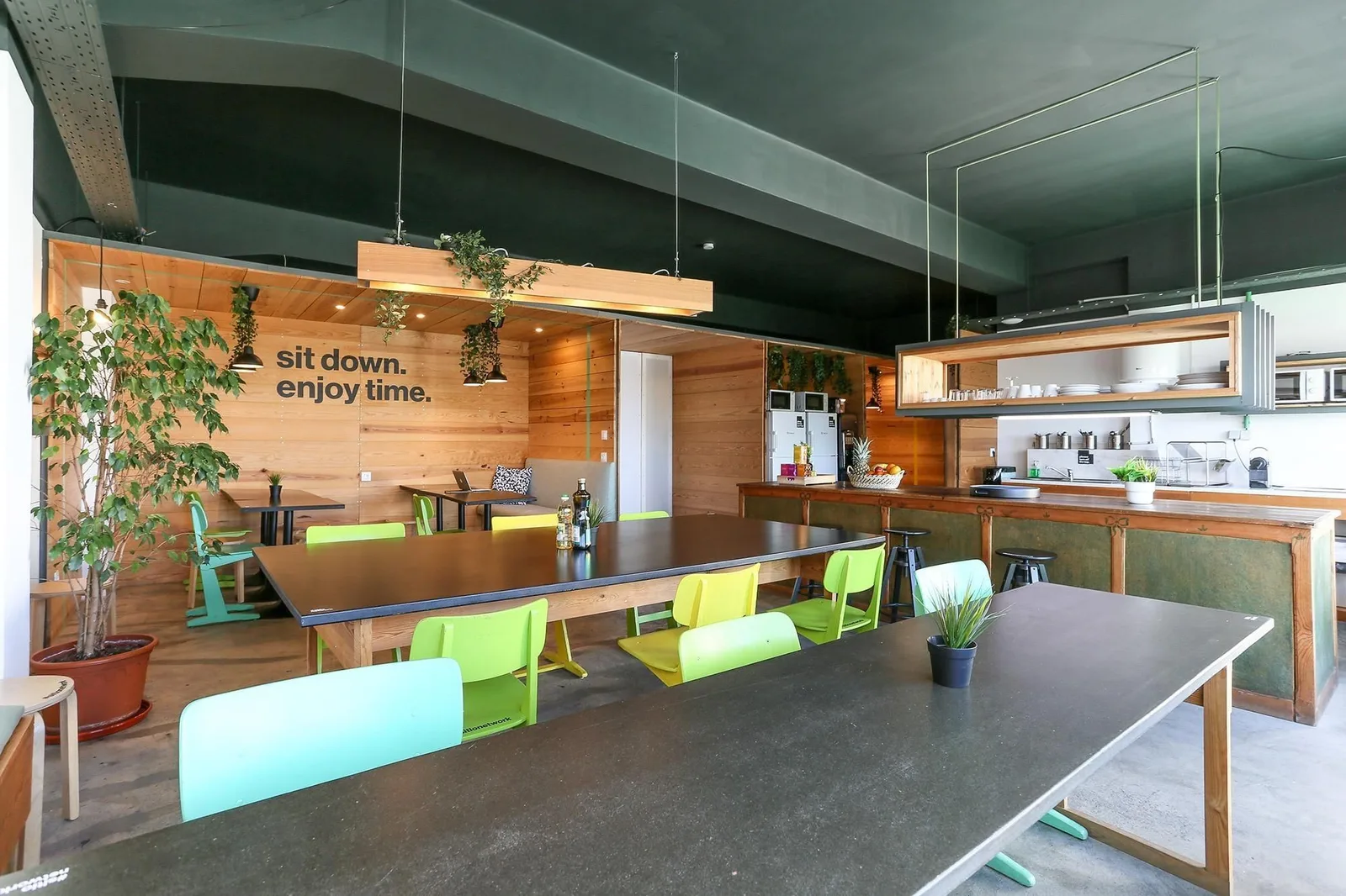 Sitio Work Alvalade, Cafétéria, Lisbonne