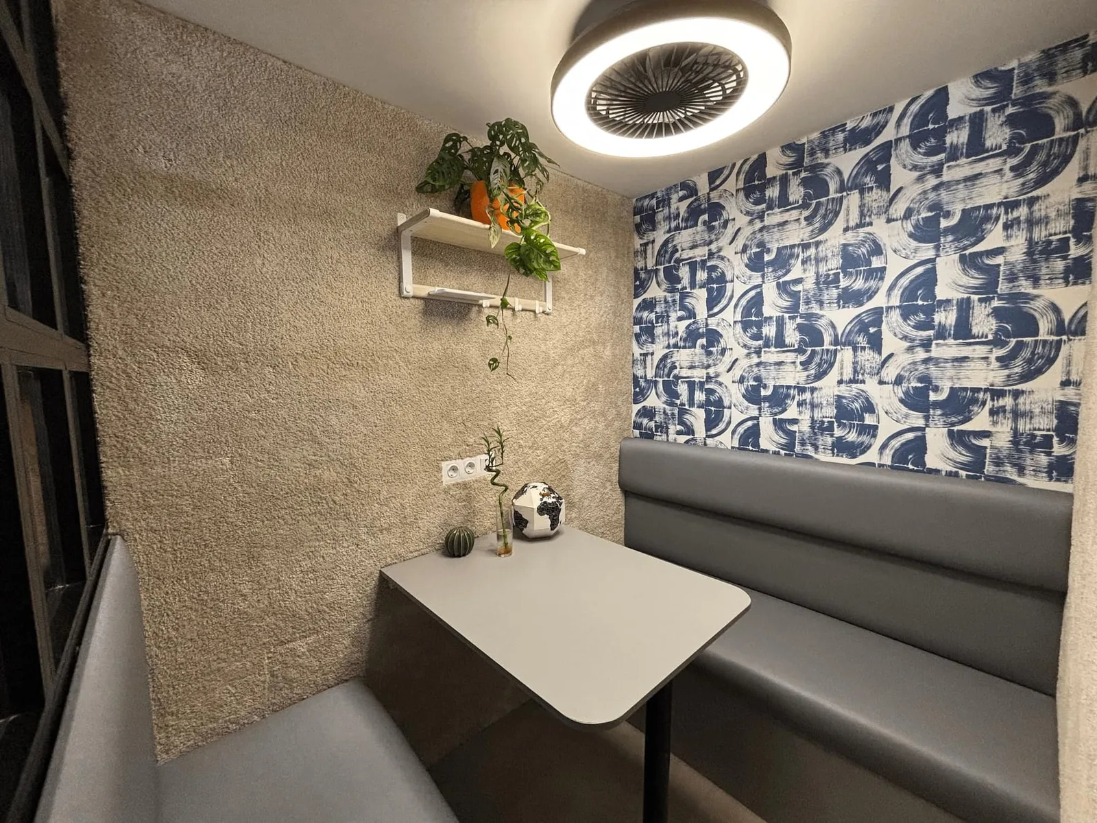 Sky Coworking Las Palmas, Cabina telefónica, Las Palmas de Gran Canaria