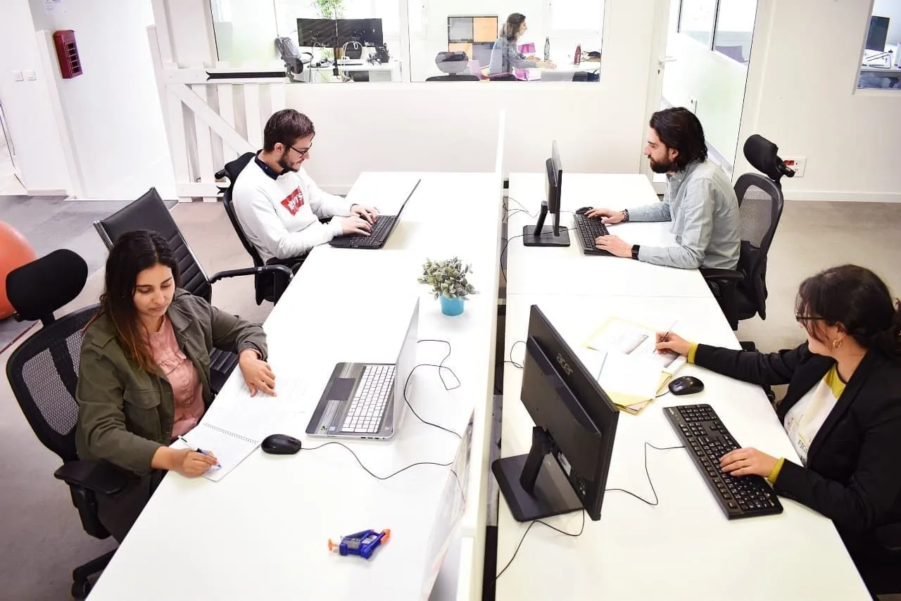 The Social Cowork, Open-plan office, Venelles
