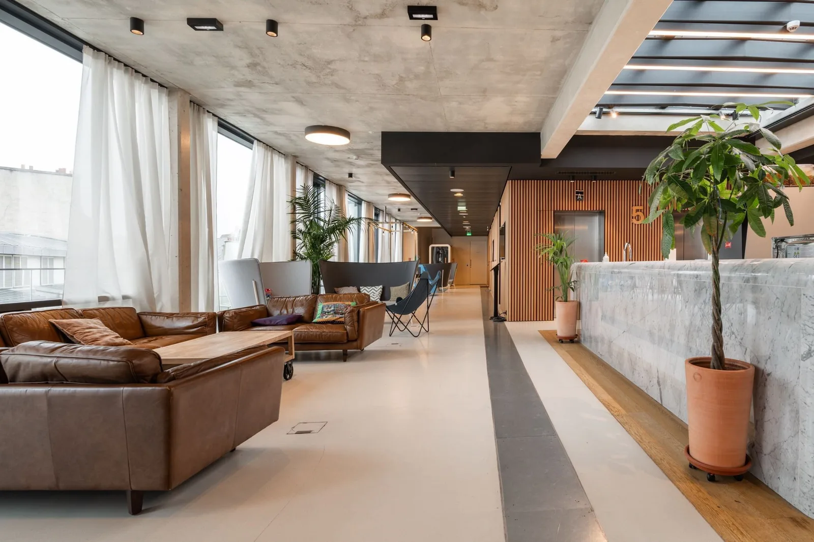 Sora Ainori, Lounge, Paris 11e