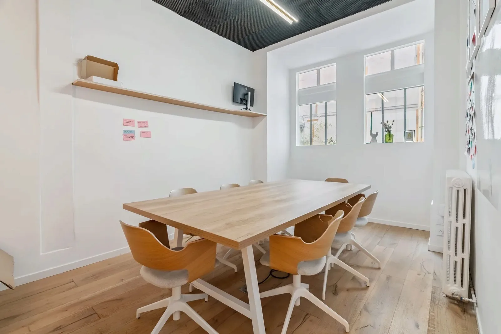 Sora Laferrière, Salle de réunion 8 personnes, Paris 9e