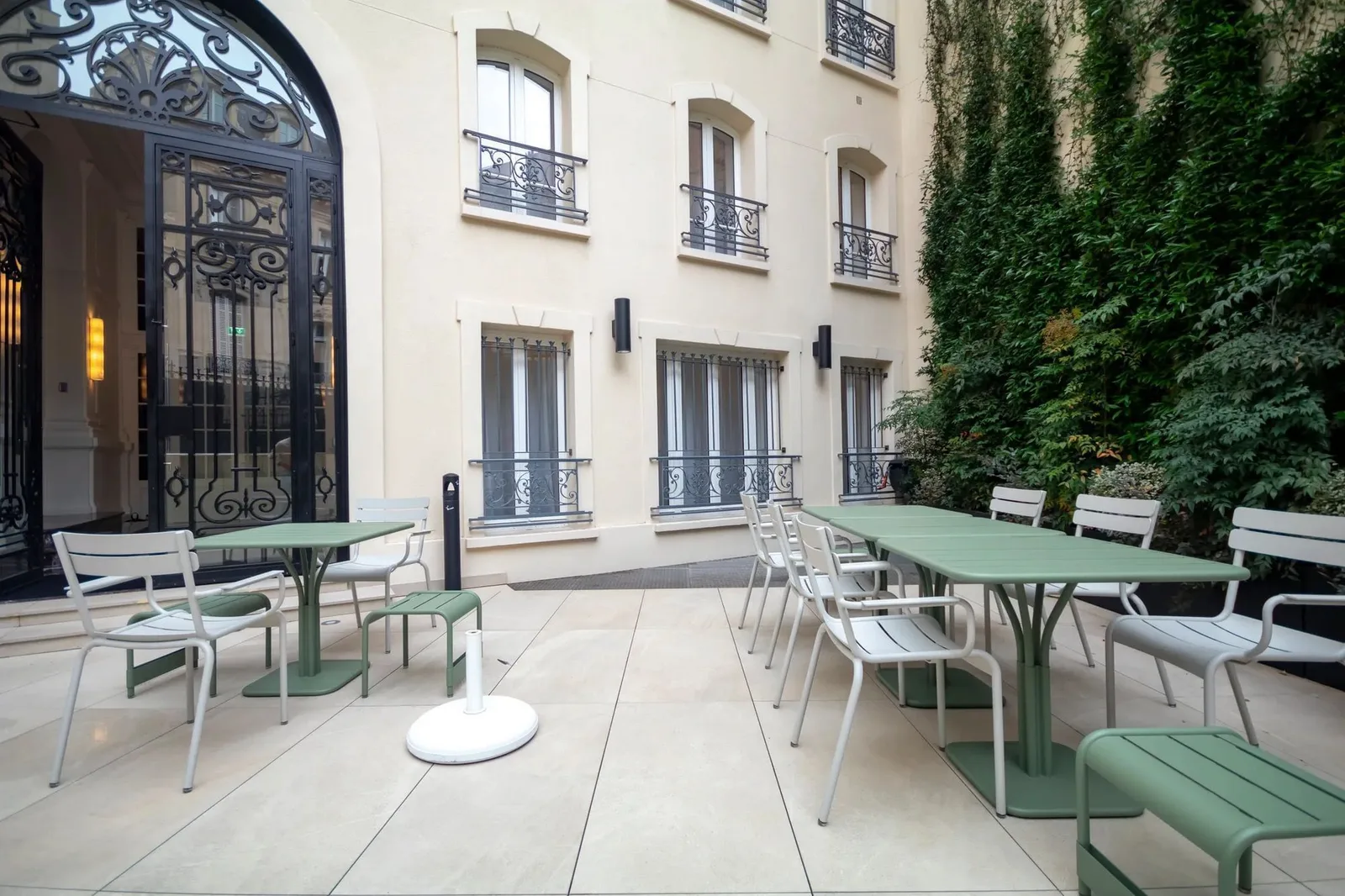 Sora Triomphe, Terrasse et espace extérieur, Paris 16e