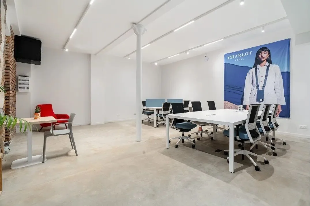Sora Vosges - 12 postes, Open-plan office, Paris 4e