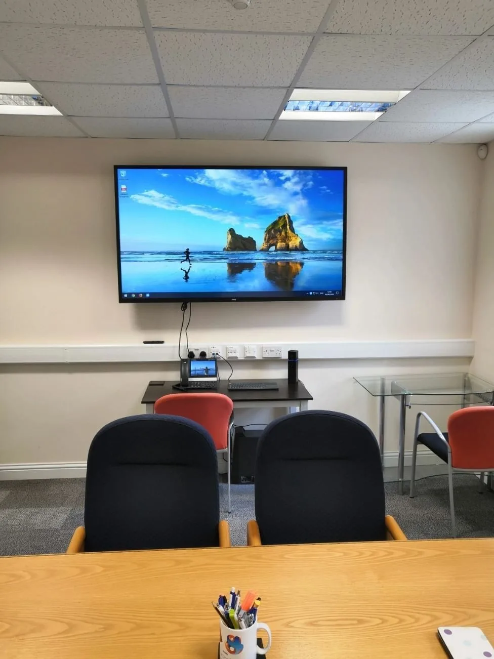 Space by Design, Meeting room for 4 people, Bury Saint Edmunds
