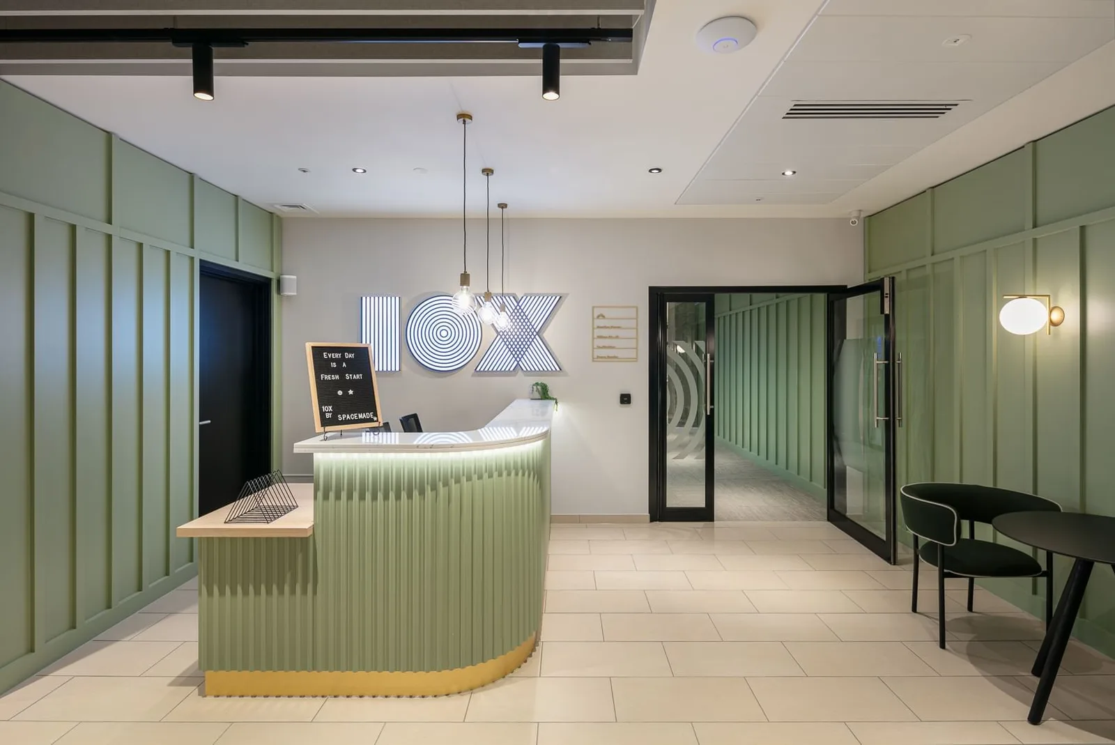 Spacemade - Elmtree, Reception, London