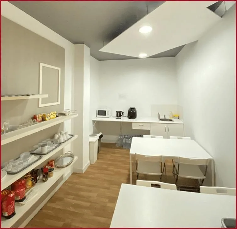 Spot 24, Cuisine, Carnaxide