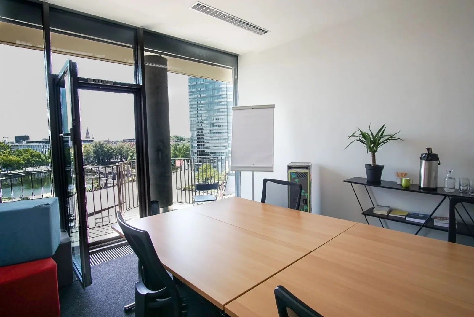 StarPlatz, Besprechungsraum für 6 Personen, Köln