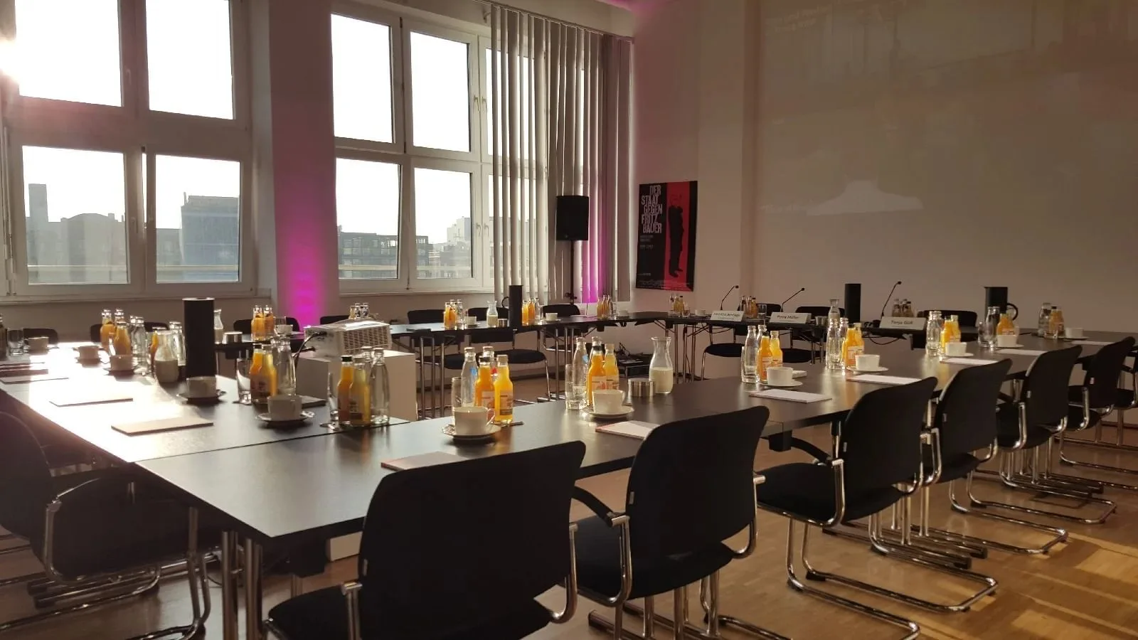 StarPlatz Düsseldorf, Besprechungsraum für 22 Personen, Düsseldorf
