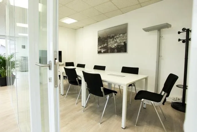 StartWorkUp, Salle de réunion 8 personnes, Montrouge