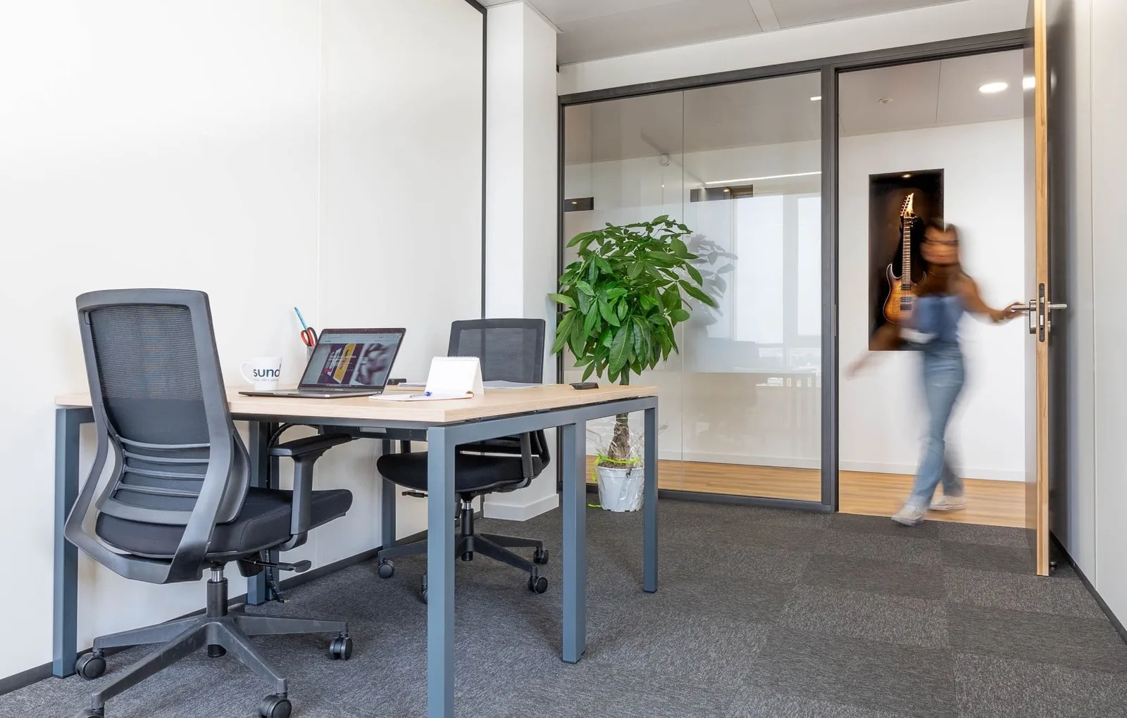 Sundesk Grand Arenas, Private office, 2 desks, Nice