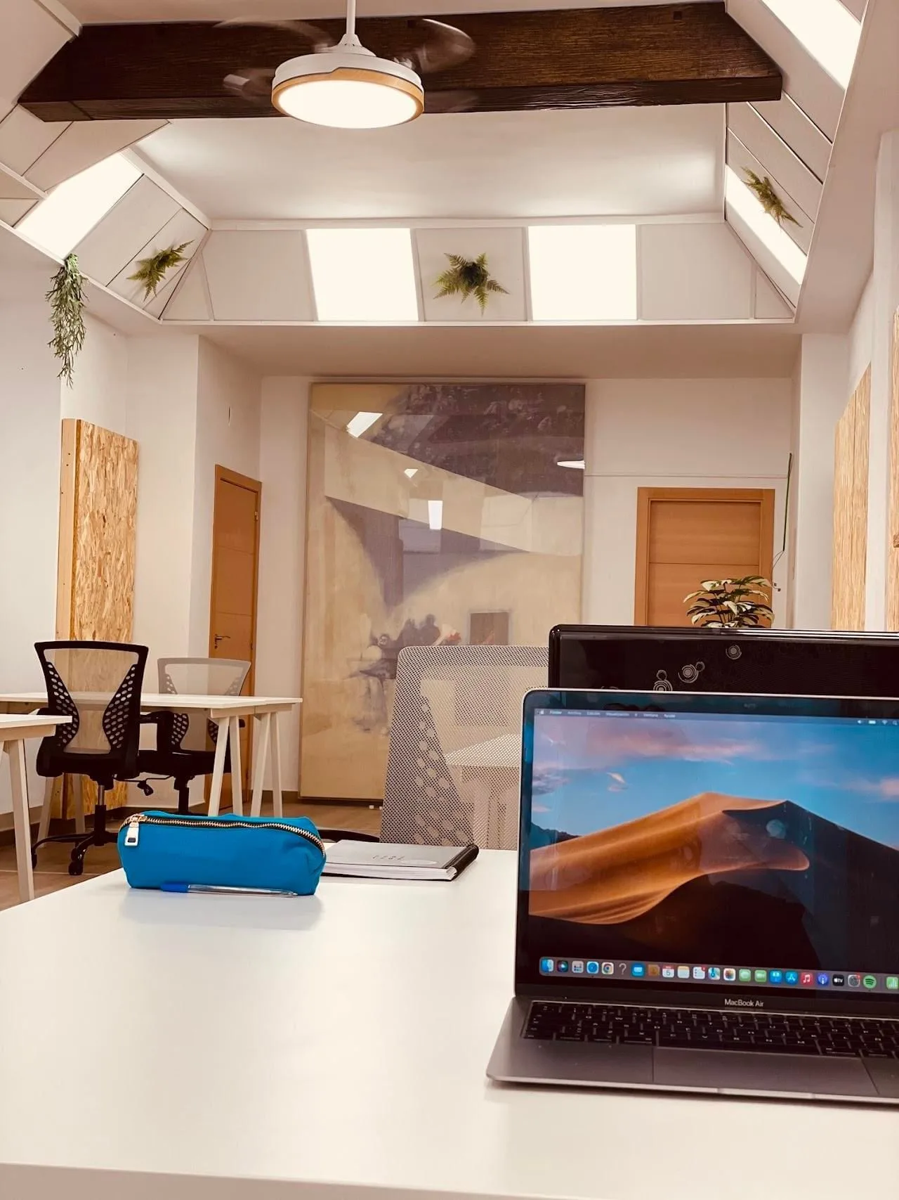 Tamborí Coworking, Private office, 3 desks, Valencia