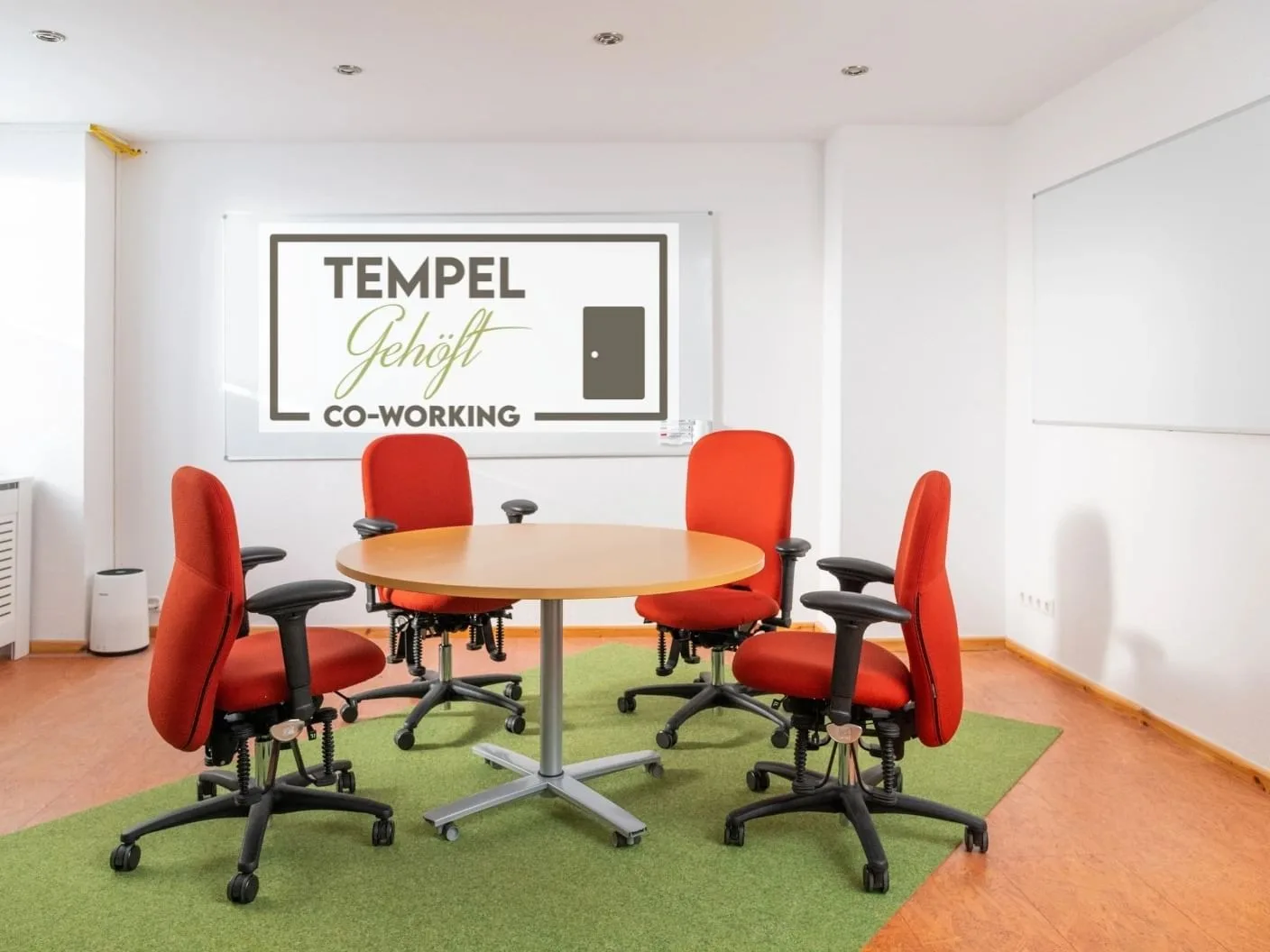 Tempelgehöft Co-Working, Meeting room for 4 people, Berlin