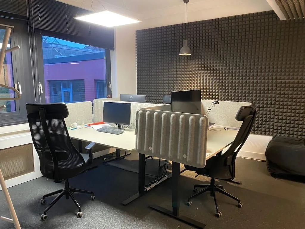 Teslab, Private office, 4 desks, Schaerbeek