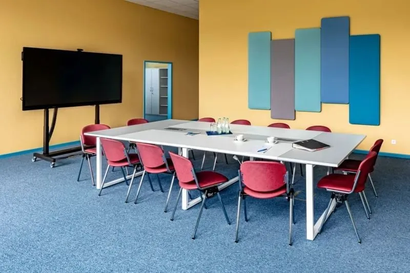 TGZ Technologie- und Gründerzentrum Brandenburg, Besprechungsraum für 12 Personen, Brandenburg an der Havel