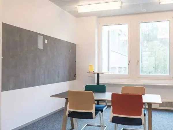 TheWorkHub Bulle, Salle de réunion 4 personnes, Bulle