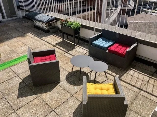 TOPOS Louise, Terrace and outdoor space, Brussels