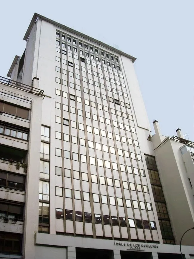 Torre de los Remedios , Façade, Séville